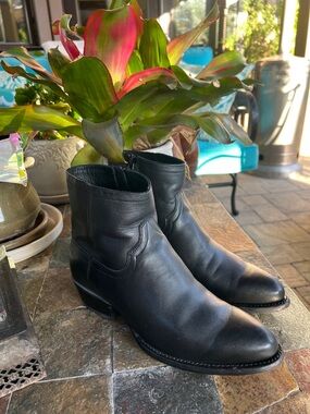 Tecovas Jenny Black Leather Ankle Boots 8